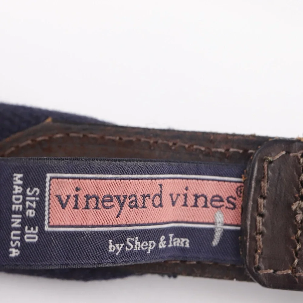 Vineyard Vines Mens Belt Size 30 Yellow Navy Blue Whale Print Brown Leather Tip